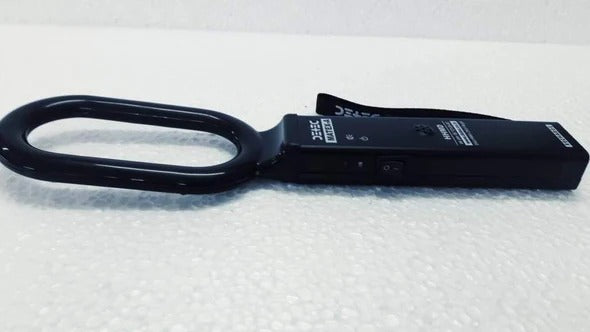 Detec™ Hand Held Metal Detector - Alpha Dry Cell